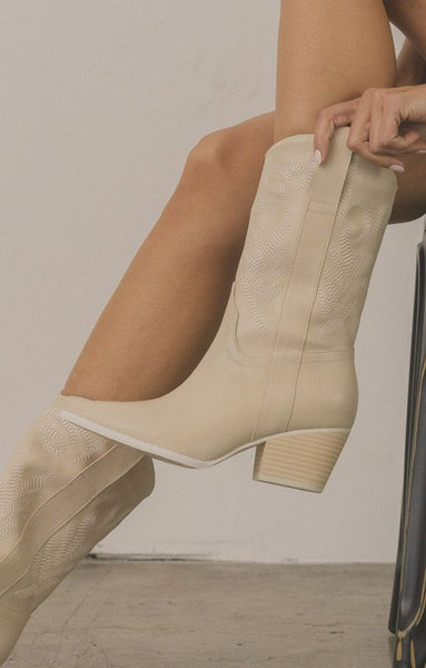 Giddy Up Boots (Beige)