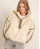Moving On Fleece Pullover (Cream)