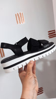 Trendy Girl Wedge