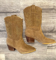 Giddy Up Boots (Camel)