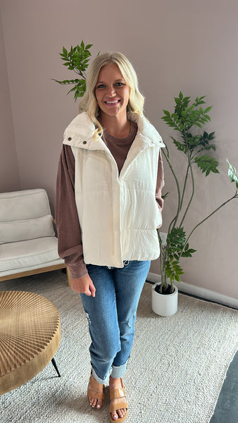 Layering Up Vest (Cream)