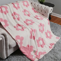 Daisy Blanket (Pink)