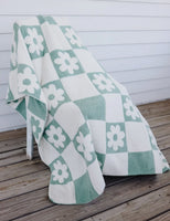 Emerlie Love Dupe Blanket (Sage)