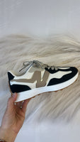 Carry Sneaker